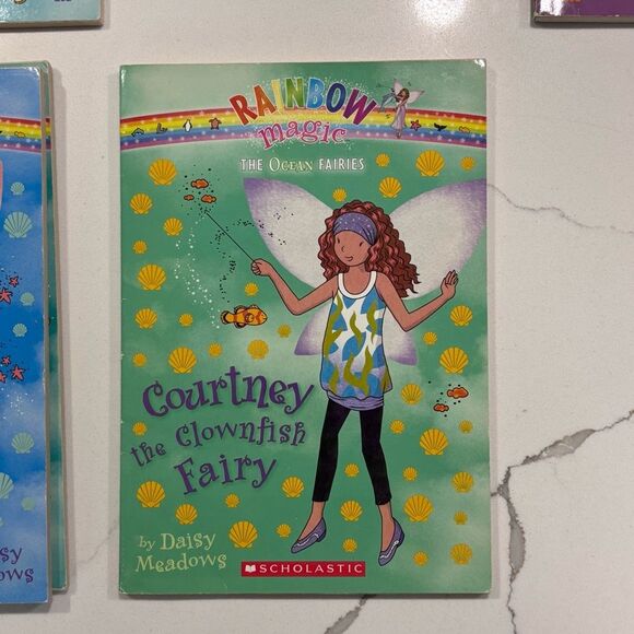 THE OCEAN FAIRIES RAINBOW MAGIC FAIRIES: Books 1-7 Set/Lot (by Daisy Meadows) - Picture 6 of 16